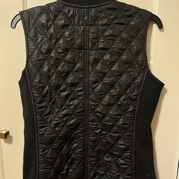 Prana puff sweater vest - Picture 2 of 2